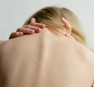 Use the upper back sample photo